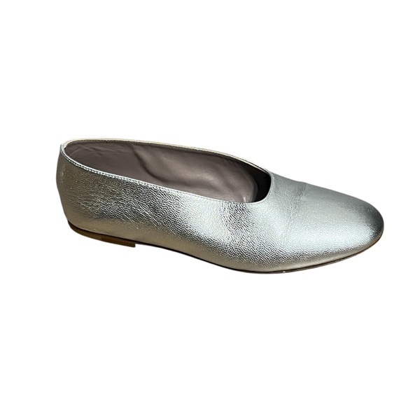 L’idea By Lori Silver Women's Flat Shoes - Picture 1 of 11
